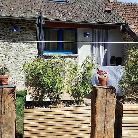 Maison De Village Avec Terrasse - Proche Ax Casa de Férias Savignac-les-Ormeaux